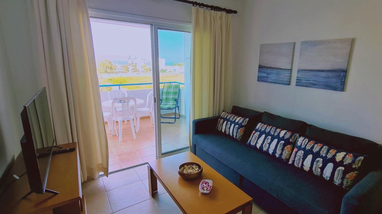 Stay Camelia Apartment Larnaca Exterior foto