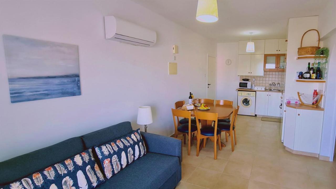 Stay Camelia Apartment Larnaca Exterior foto